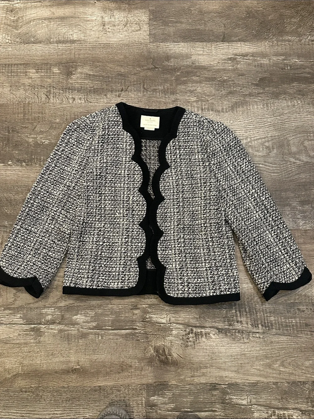 kate‎ spade Black and White Tweed Scalloped-Edge Jacket